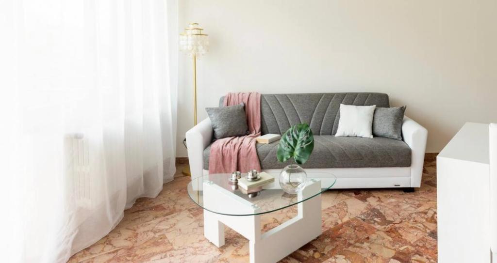 Como Diamond Apartment Lipomo Екстериор снимка