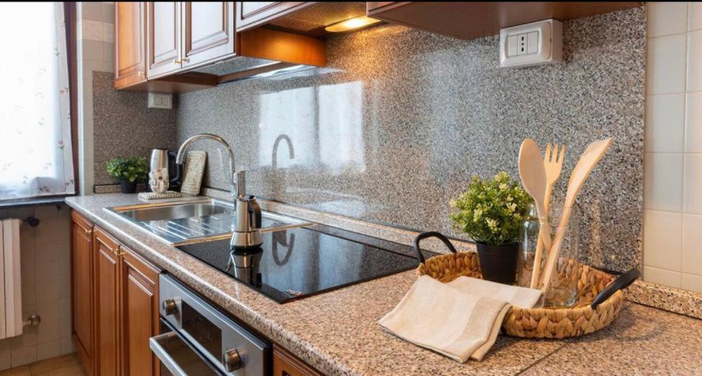 Como Diamond Apartment Lipomo Екстериор снимка